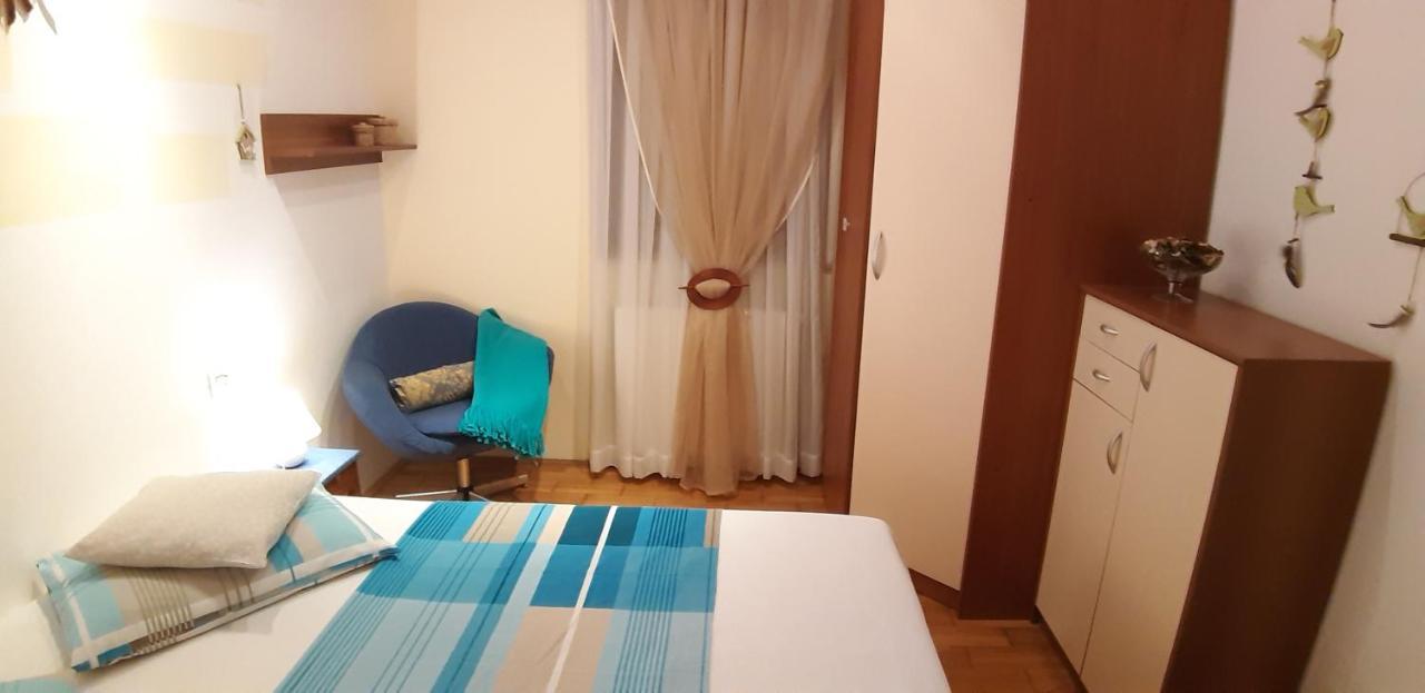 Apartments Demori Galižana エクステリア 写真