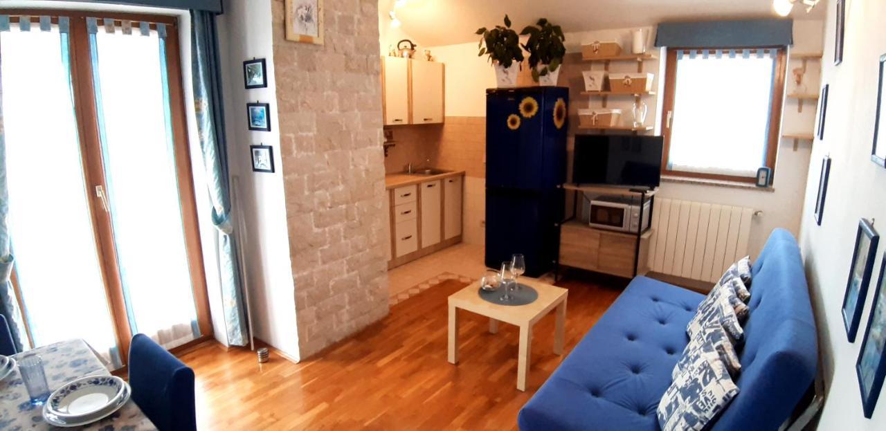 Apartments Demori Galižana エクステリア 写真