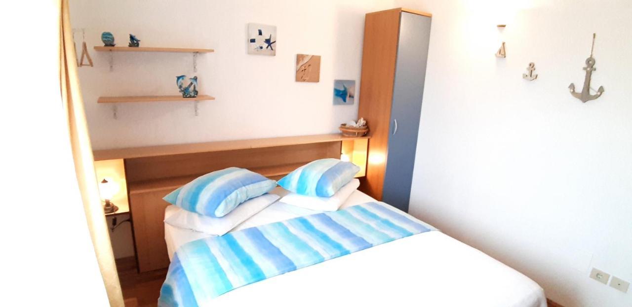 Apartments Demori Galižana エクステリア 写真